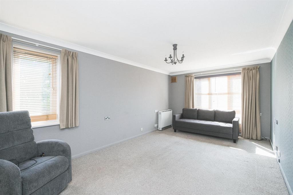 21 Ennerdale Court-1 rszd.jpg