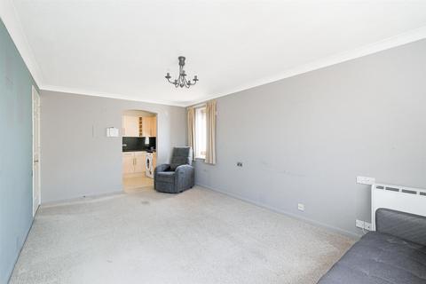 1 bedroom retirement property for sale, Ennerdale Court, Wanstead