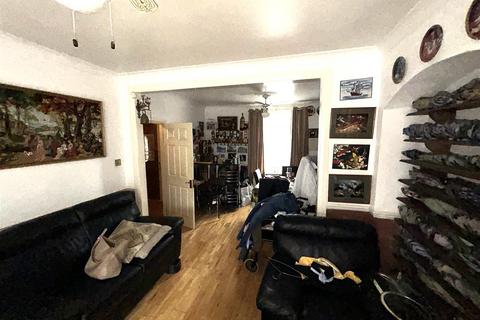 15 Woodbank Road, Bromley, BR1 5HA