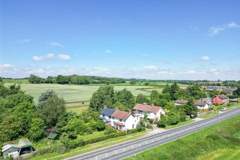 3 bedroom semi-detached house for sale, Ripon Road, Wormald Green