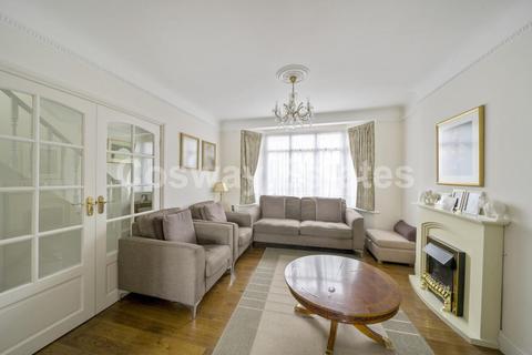 3 bedroom detached house for sale, Abercorn Road, London