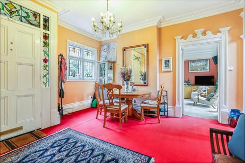 4 bedroom detached house for sale, Church Rise
