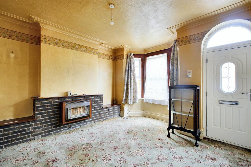 Hawthorne Avenue, Long Eaton 3 bed semidetached house for sale £125,000