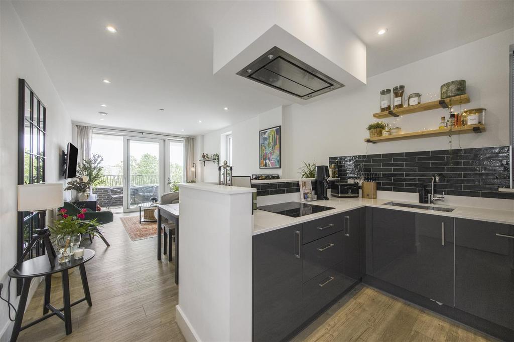 75  Beck Square  Lea Bridge Road -014.jpg