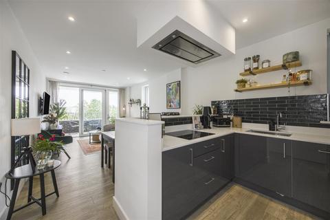 75 Beck Square, London, E10 7FW