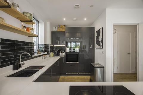 75 Beck Square, London, E10 7FW