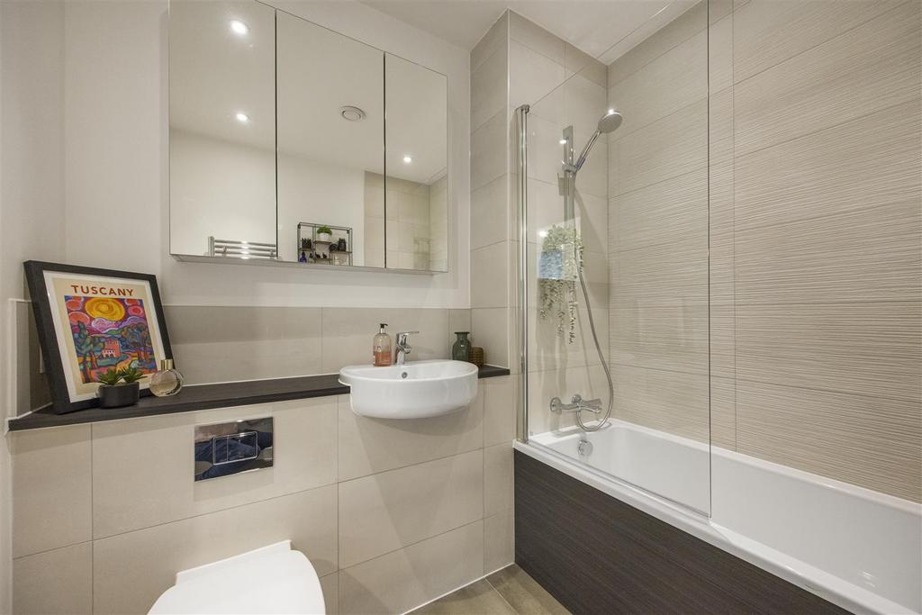 75  Beck Square  Lea Bridge Road -004.jpg