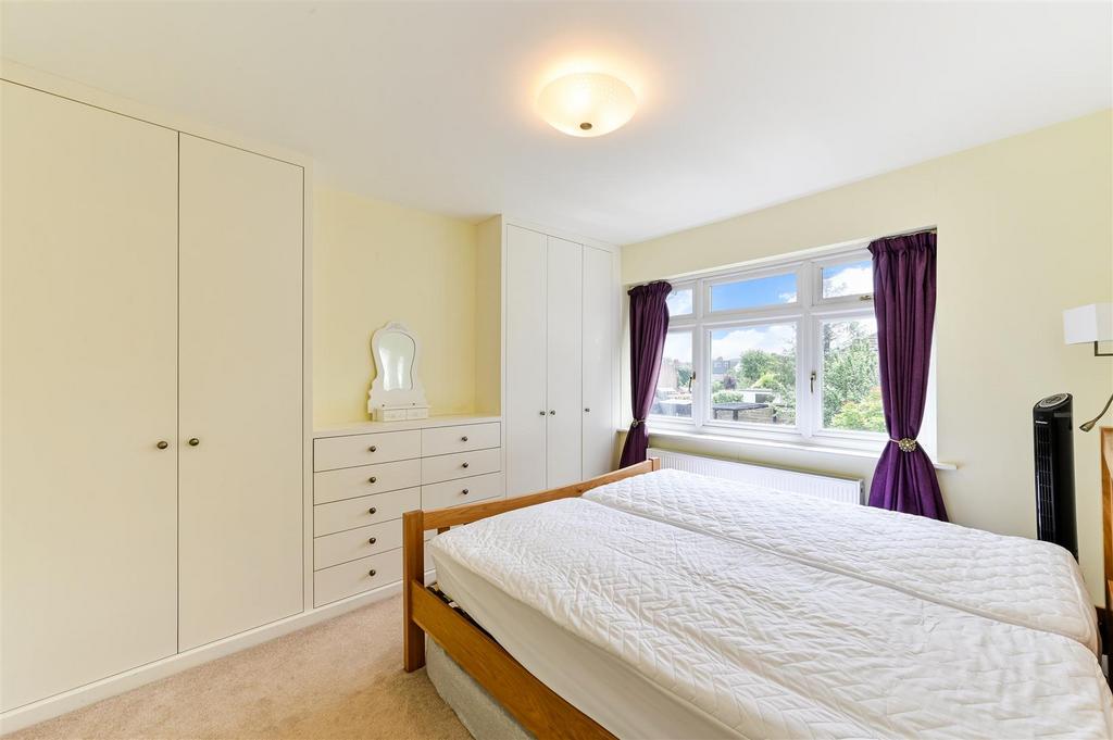 Bedroom 2.jpg