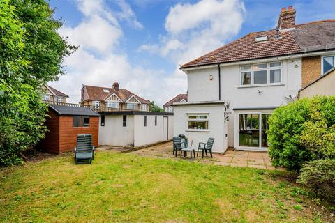 3 bedroom house to rent, Morden Way, Sutton SM3