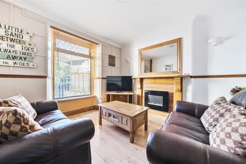 12a Chapel Hill, Newquay, TR7 1ND