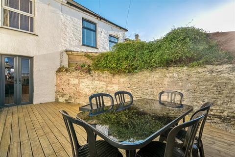12a Chapel Hill, Newquay, TR7 1ND