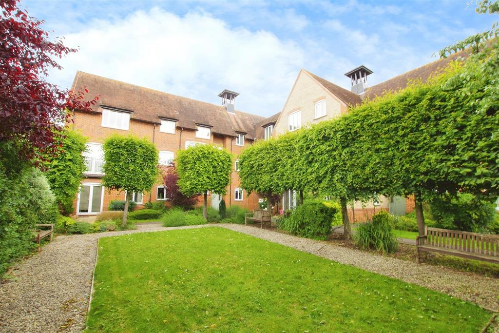 Dunley Dunley Close, Swindon SN25 1 bed ground floor flat - £135,000
