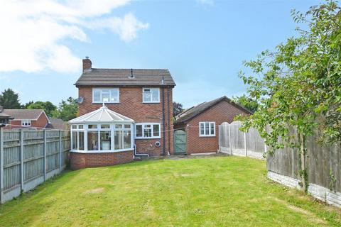 3 bedroom detached house for sale, Churchill Road, Copthorne, Shrewsbury