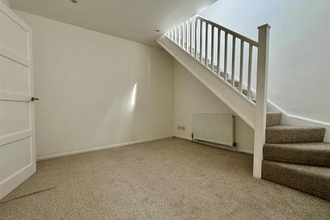 1 Riverside Road, Burnham-on-crouch, CM0 8JY