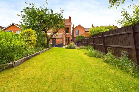 4 bedroom semi-detached house for sale, Forester Road, Nottingham NG3