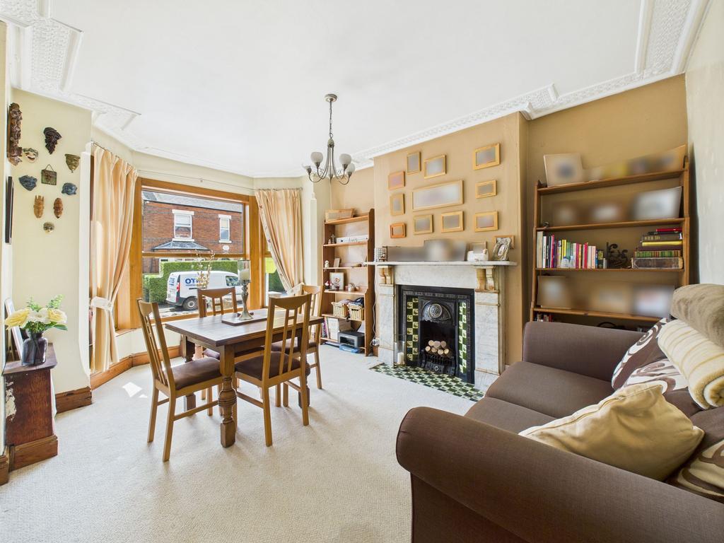 Dining/Family Room