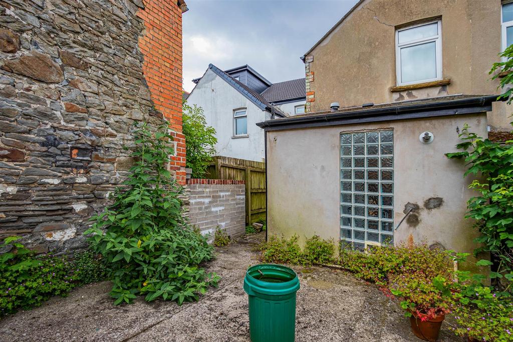 Strathnairn Street 53-3.jpg