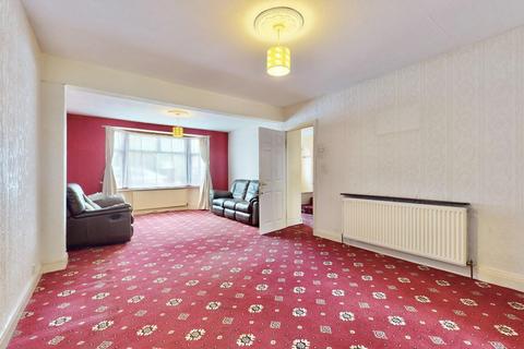 3 bedroom end of terrace house for sale, Cecil Road, Chadwell Heath, RM6