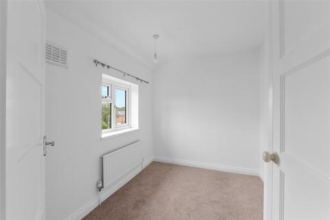 30 Randalls Crescent, Leatherhead, KT22 7NP