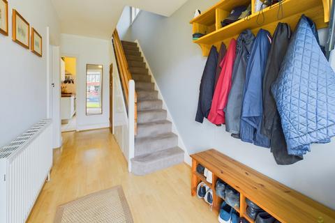 33 Northall Road, Barnehurst, Bexleyheath, DA7 6JF