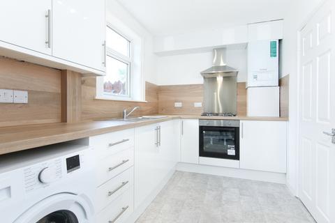 35 Clermiston Grove, Edinburgh, EH4 7DA