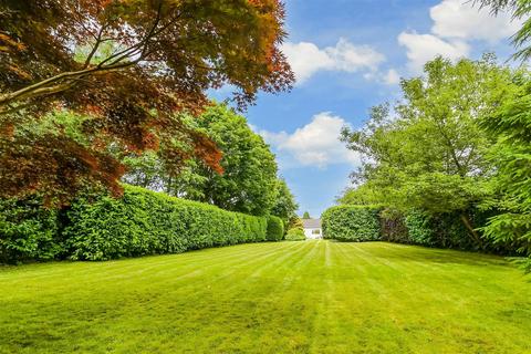 4 bedroom detached bungalow for sale, Hollywood Lane, West Kingsdown, Sevenoaks, Kent