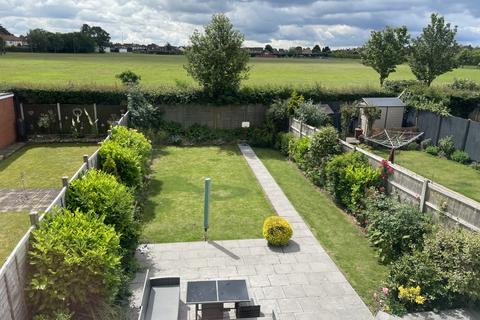 33 Parsonage Manorway, Belvedere, DA17 6LN