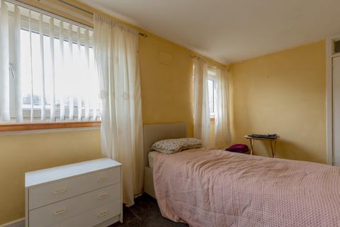 34 Drum Crescent, Edinburgh, EH17 7DZ