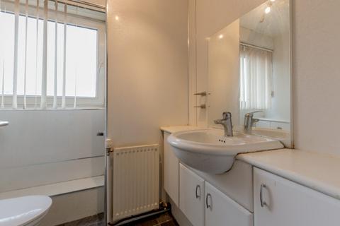 34 Drum Crescent, Edinburgh, EH17 7DZ