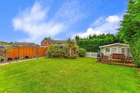 3 bedroom terraced house for sale, Lizard Head, Littlehampton, West Sussex