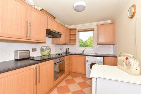 2 bedroom ground floor flat for sale, Godwyne Road, Dover, Kent