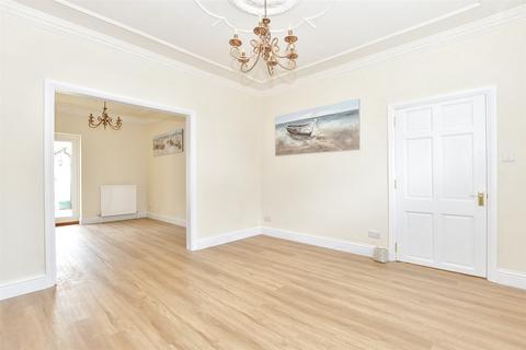 4 bedroom end of terrace house for sale, North Street, Emsworth, Hampshire