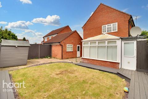 86 Blakeney Drive, Luton, LU2 7AL