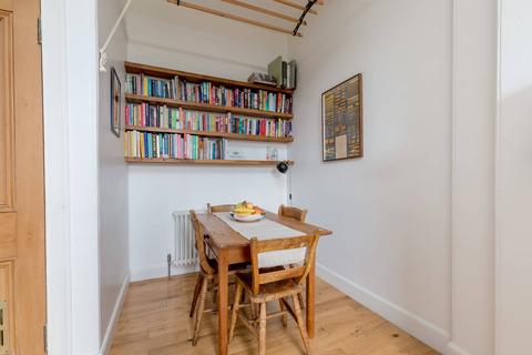 160/4 Bruntsfield Place, Edinburgh, EH10 4ER