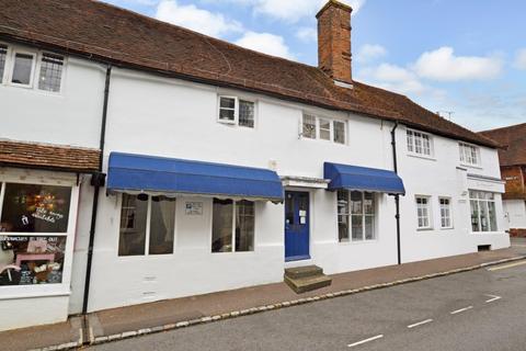Retail property (high street) to rent, Petworth, West Sussex