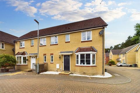 4 bedroom end of terrace house for sale, Coney Close, Thetford