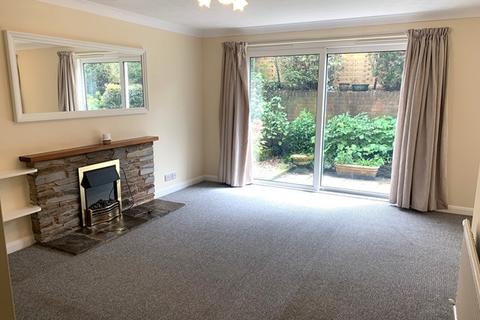 2 Bhutan Close, Honiton, EX14 2UP