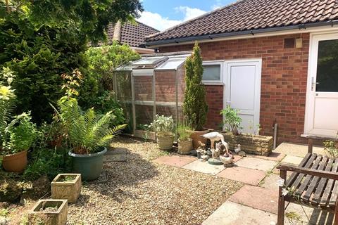 2 Bhutan Close, Honiton, EX14 2UP