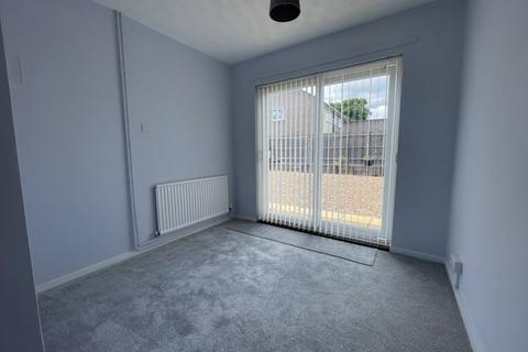 2 bedroom end of terrace house to rent, Abercorn Road, Luton, Bedfordshire, LU4