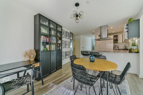 2 bedroom apartment for sale, Needell Road, London, SE10 0WF