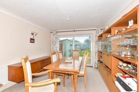 2 bedroom detached house for sale, Victoria Road West, Littlestone, New Romney, Kent