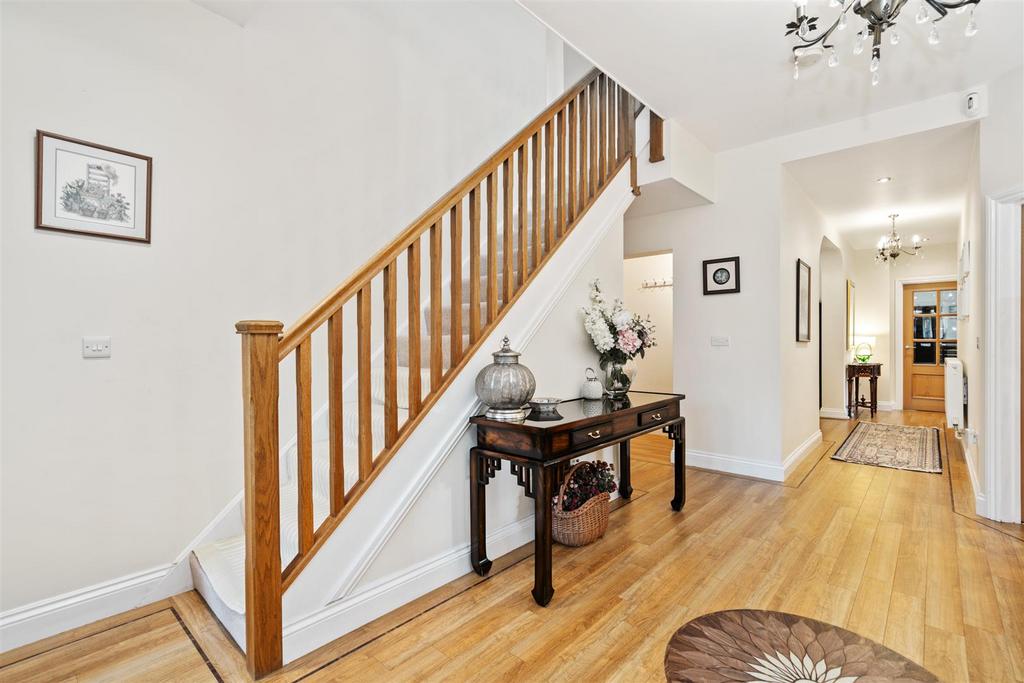 61 Alderbrook Road-4 lo.jpg