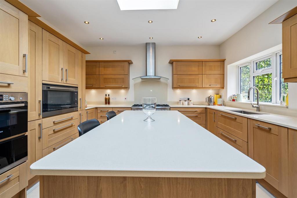 61 Alderbrook Road-25 lo.jpg