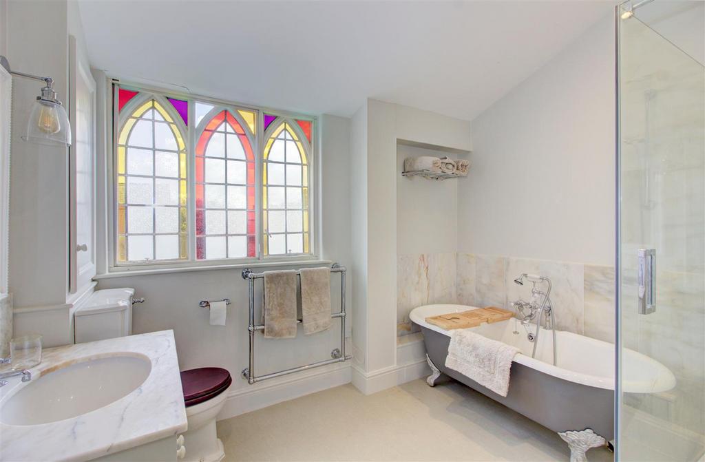 Family bathroom