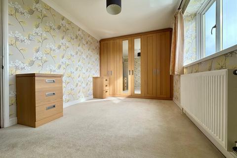 7 Glebe Close, Mawgan, Helston, TR12 6AA