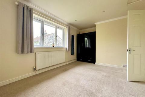 7 Glebe Close, Mawgan, Helston, TR12 6AA