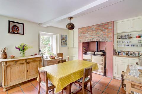 105 Gloucester Road, Malmesbury, SN16 0AJ