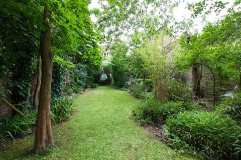 105 Gloucester Road, Malmesbury, SN16 0AJ