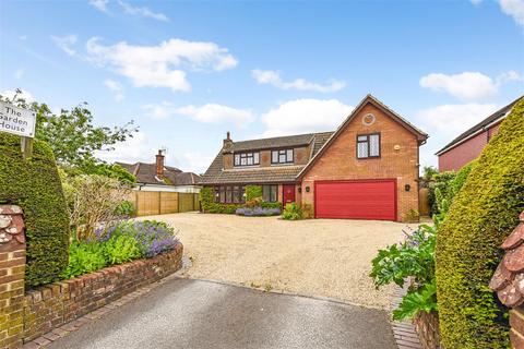 4 bedroom detached house for sale, Clanfield, Hampshire