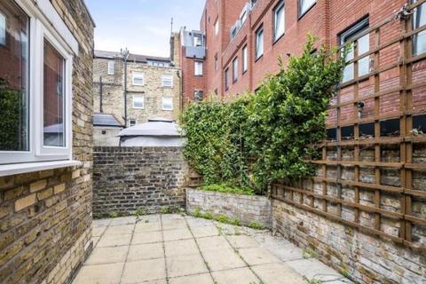 2 bedroom flat to rent, Severus Road, London